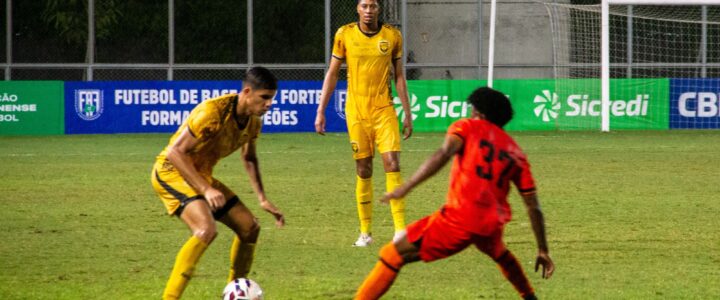 Barezão: Amazonas e Manauara empatam sem gols sob chuva, no Zamith